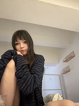 Lissssssa online show from April 2026 01:21:01 PM