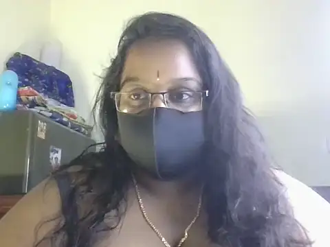 hootypriya online show from July 2026 03:20:02 AM
