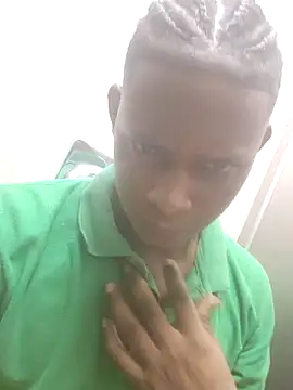 strem fitblack online show from November 2025 02:44:02 AM