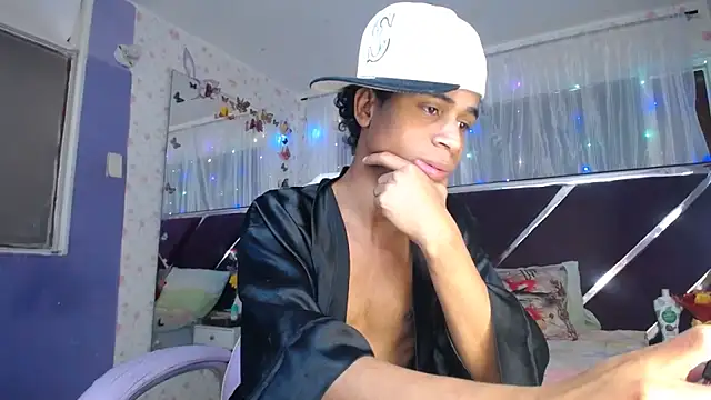 Santy bigcock 01 online show from May 2026 05:19:02 PM