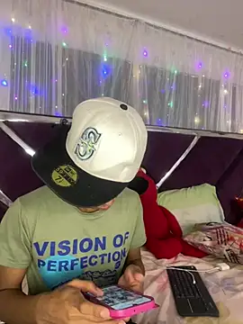 Santy bigcock 01 online show from June 2026 07:16:02 PM
