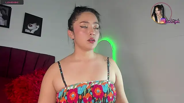 Scarlett Jank online show from July 2026 06:43:01 PM