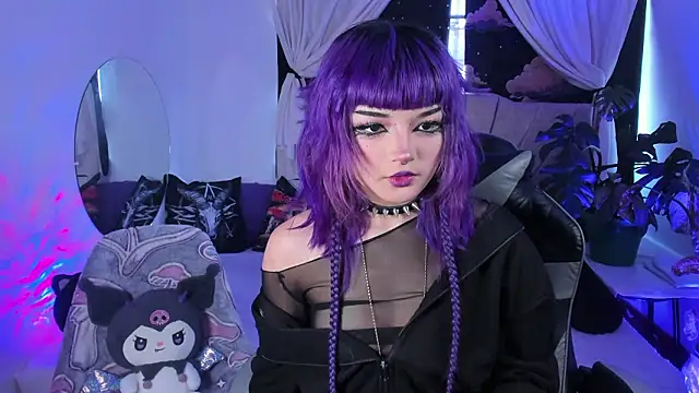 ravencollen online show from March 2026 07:29:01 PM