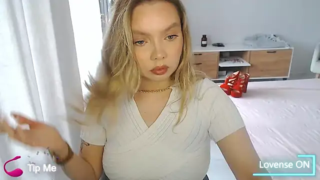 PolinaXXXXJones online show from April 2026 05:58:01 AM