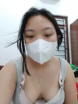 linh-xinh18 online show from July 2026 02:45:02 PM