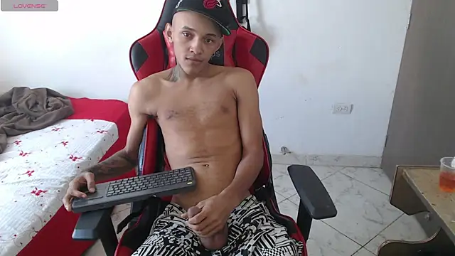 thebesthot online show from November 2025 05:30:01 PM