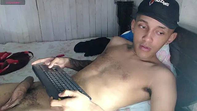 thebesthot online show from December 2025 02:40:02 AM