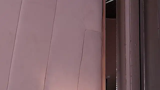 LannyShell online show from April 2026 10:42:01 AM