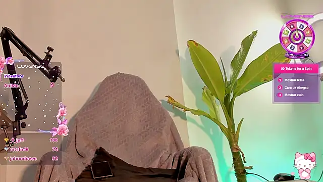 Snapshot of Goddess__Effy chatting on March 2026 06:03:02 AM Goddess Effy online show from March 2026 06:03:02 AM