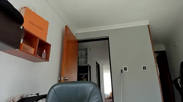 LilyGarcia online show from July 2026 07:05:02 PM