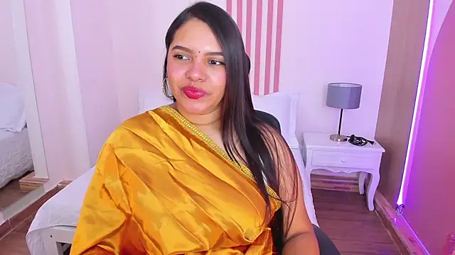 Snapshot of _Krishaa chatting on November 2025 02:17:01 PM Krishaa online show from November 2025 02:17:01 PM