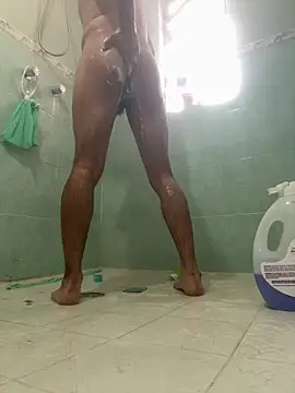 wh1sky online show from April 2026 05:47:02 PM