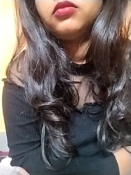 Sexy Divya   online show from January 2026 08:07:01 PM