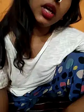 Sexy Divya   online show from April 2026 05:40:02 PM