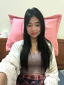 Lynly k2 online show from March 2026 02:15:01 AM