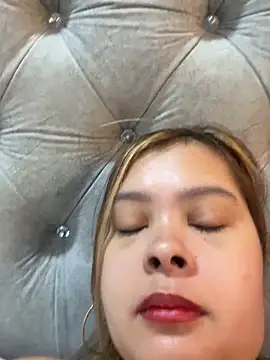 Snapshot of MelodySanz chatting on February 2026 03:06:01 PM MelodySanz online show from February 2026 03:06:01 PM