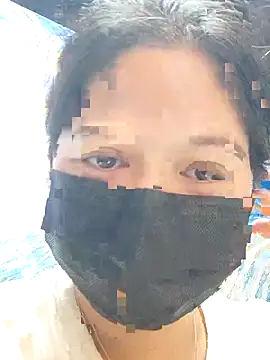 StrayedForename online show from April 2026 03:44:02 AM