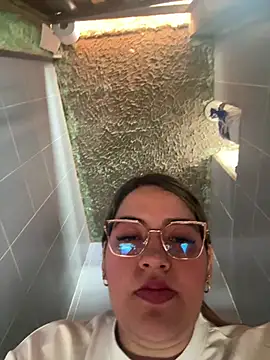 Amira Malia online show from March 2026 05:27:01 PM