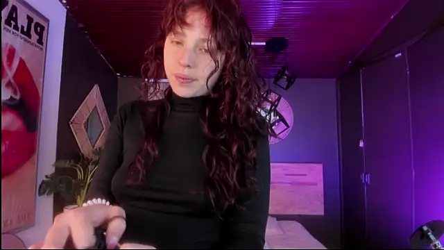 Velvet Dreamss online show from February 2026 11:40:01 AM