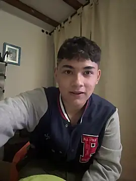 Santiagooo1233 online show from July 2026 04:51:02 AM