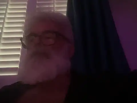 LeatherSdaddy online show from April 2026 06:55:01 PM