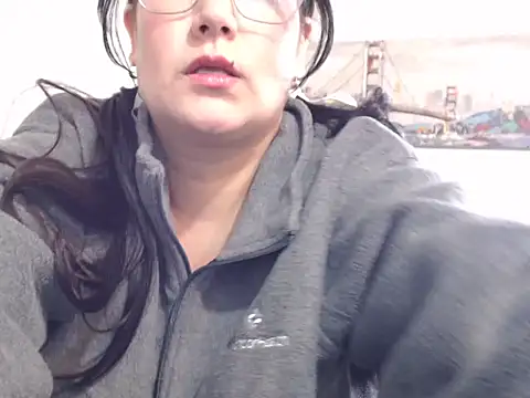 Snapshot of SaloGray8 chatting on March 2026 03:07:02 PM SaloGray8 online show from March 2026 03:07:02 PM