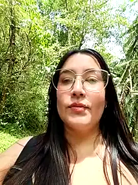 Snapshot of SaloGray8 chatting on June 2026 03:51:01 PM SaloGray8 online show from June 2026 03:51:01 PM