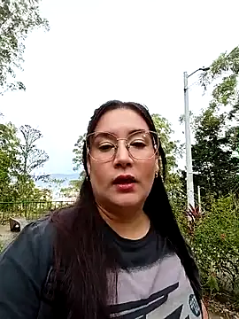 Snapshot of SaloGray8 chatting on July 2026 12:43:01 PM SaloGray8 online show from July 2026 12:43:01 PM