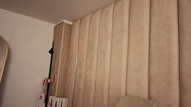 Iamnyxy online show from April 2026 11:38:02 AM