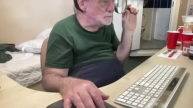 coach-karl online show from April 2026 12:02:01 PM