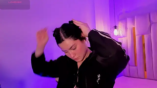 Brandy collinss online show from February 2026 08:41:01 AM