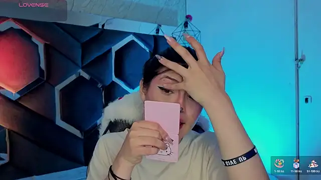 Brandy collinss online show from March 2026 12:33:01 PM