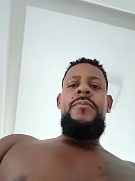 Zepouvinho online show from March 2026 01:37:02 PM