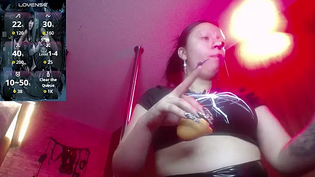 Snapshot of Belladonna_trix chatting on July 2026 03:07:02 PM Belladonna trix online show from July 2026 03:07:02 PM