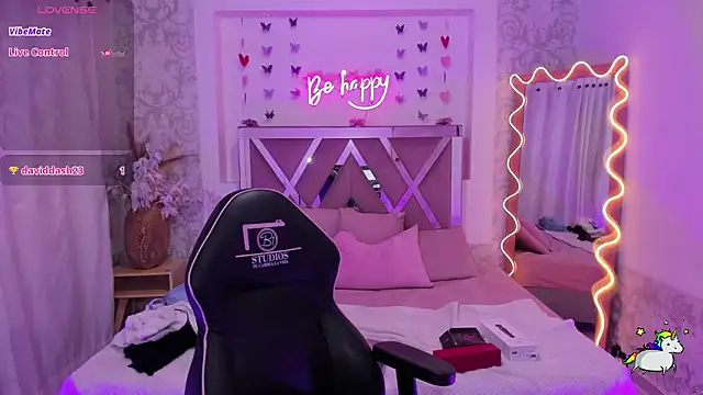 ISABELA TAY online show from March 2026 11:59:01 AM