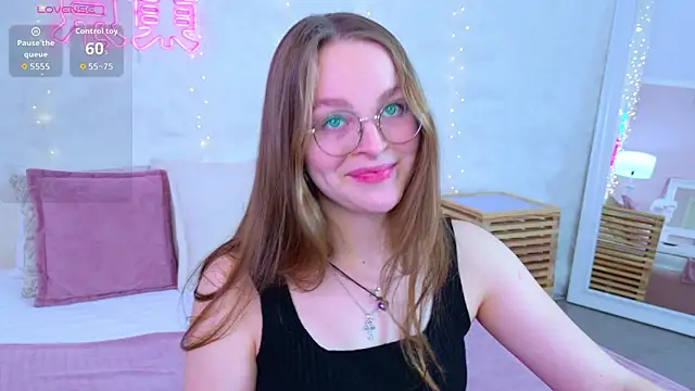 MadisonSmitt online show from February 2026 05:39:01 AM