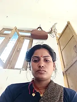 Snapshot of Pushpa_hotty chatting on June 2026 02:21:02 AM Pushpa hotty online show from June 2026 02:21:02 AM