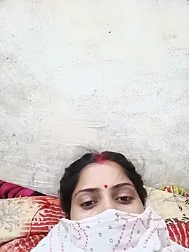 Snapshot of Pushpa_hotty chatting on June 2026 03:44:02 PM Pushpa hotty online show from June 2026 03:44:02 PM