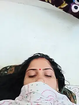 Snapshot of Pushpa_hotty chatting on June 2026 03:44:01 AM Pushpa hotty online show from June 2026 03:44:01 AM