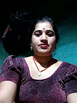 Hot kamla online show from April 2026 10:18:01 AM