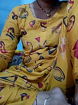 beutiful hot online show from July 2026 11:25:01 AM