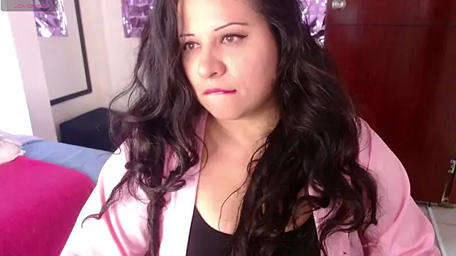 Snapshot of Catalinajane1 chatting on May 2026 02:03:01 PM Catalinajane1 online show from May 2026 02:03:01 PM