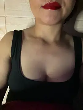 Diana-sexyy online show from June 2026 02:28:01 PM