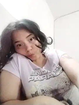 chibi love online show from April 2026 08:54:01 PM