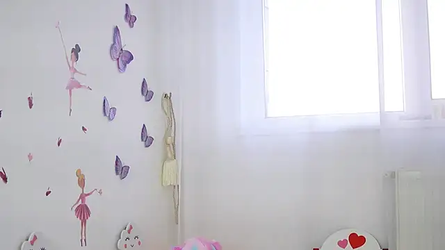 SkyEyesLuna online show from March 2026 04:31:01 AM