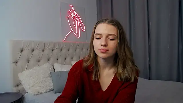 Tayllory online show from November 2025 01:43:01 PM