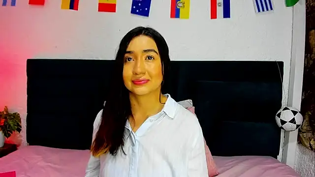 Snapshot of VictoriaRouge_ chatting on July 2026 08:34:02 PM VictoriaRouge online show from July 2026 08:34:02 PM