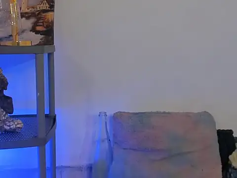 aprille15 online show from March 2026 05:57:02 PM