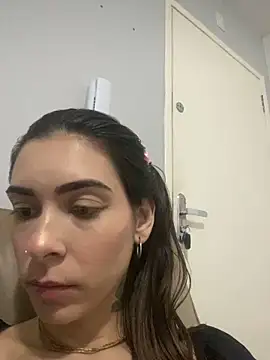 Snapshot of fer-nanda chatting on February 2026 12:49:01 AM fer-nanda online show from February 2026 12:49:01 AM