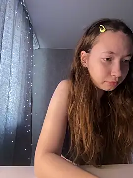 Holy Poly online show from March 2026 05:33:02 AM